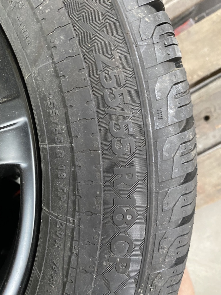 Continental Van Contact Reifen 255/55 R18 CP 2 Stück