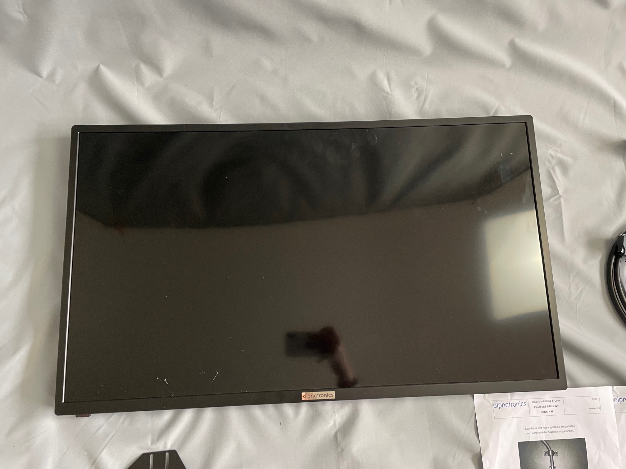 Alphatronics S-Linie Monitor , 72,7 x 43,7 x 3,5cm – Bild 9