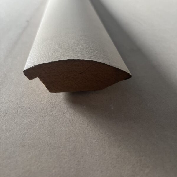 Leiste Holz Massivholz beschichtet weiß Lederoptik 1,90 Meter