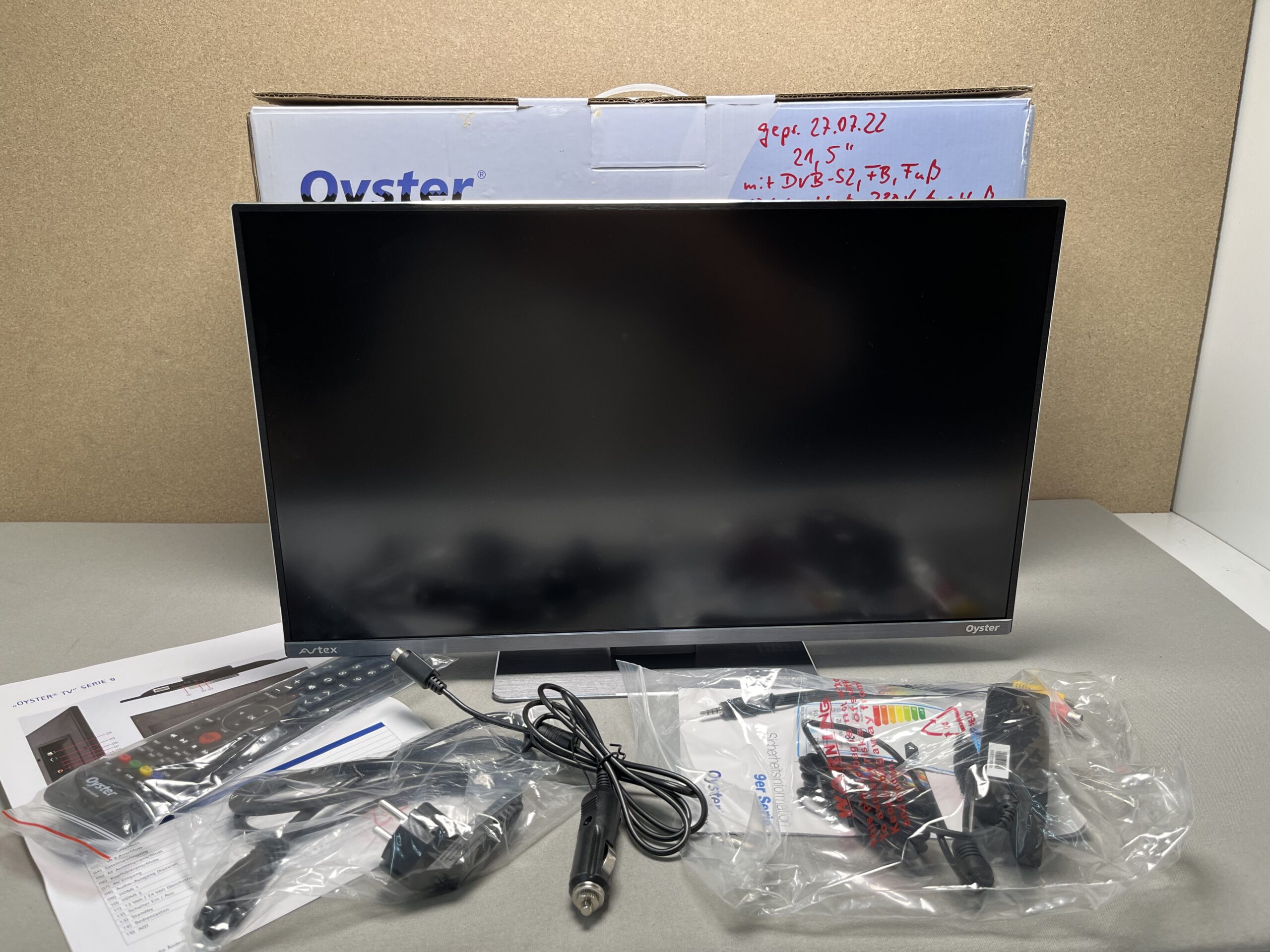 Oyster 9 series 21,5`` TV L219TRS