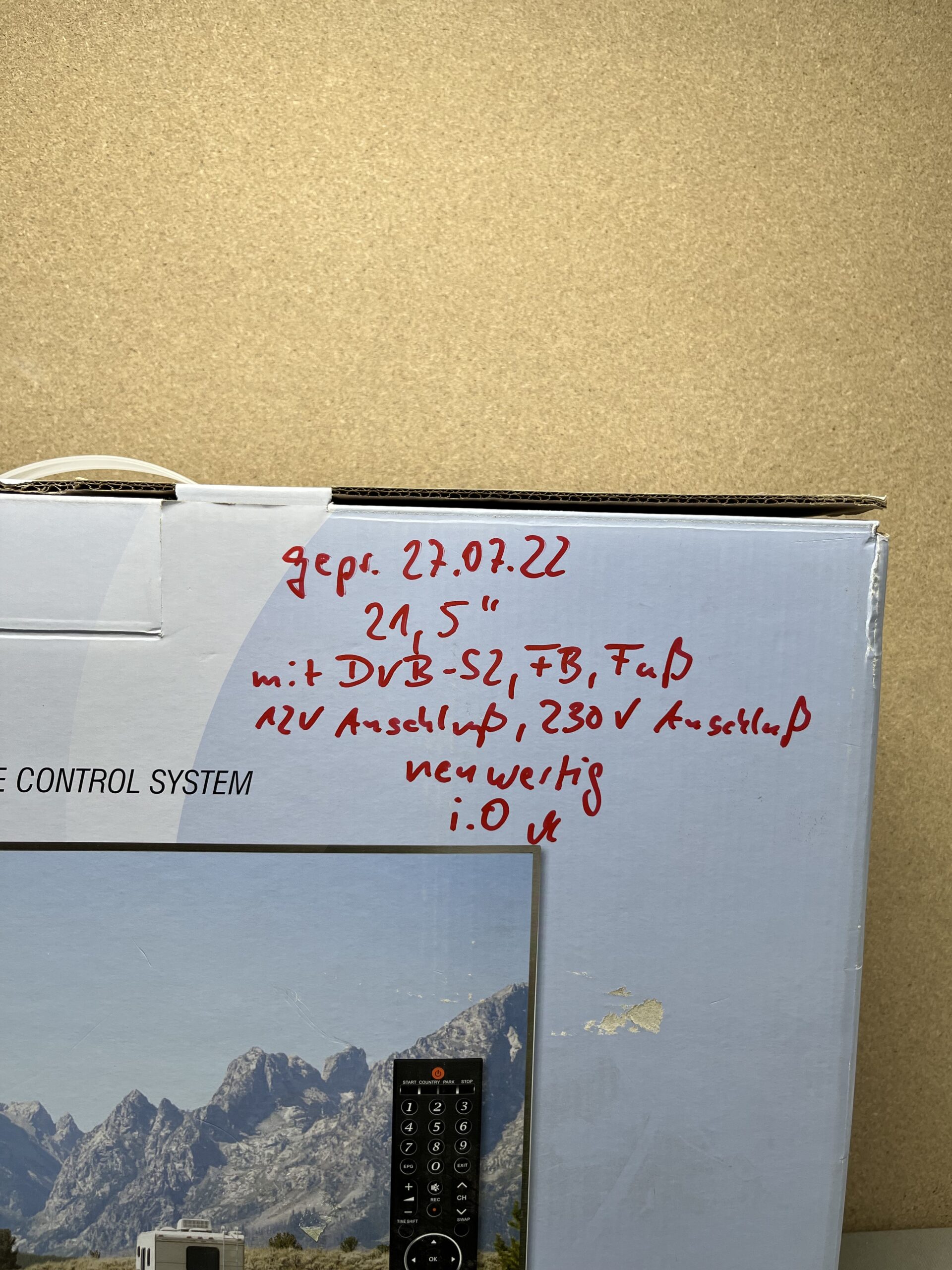 Oyster 9 series 21,5`` TV L219TRS