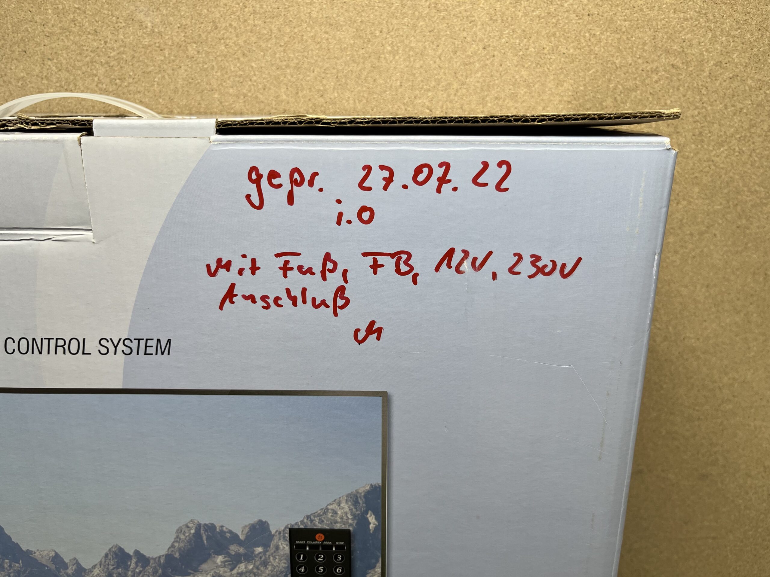 Oyster 9 series 21,5`` TV L219TRS