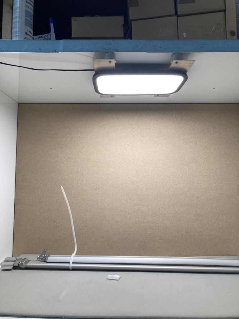 Thule Springarm 5200-2,6m neu links silber Art.-Nr.: 9641459