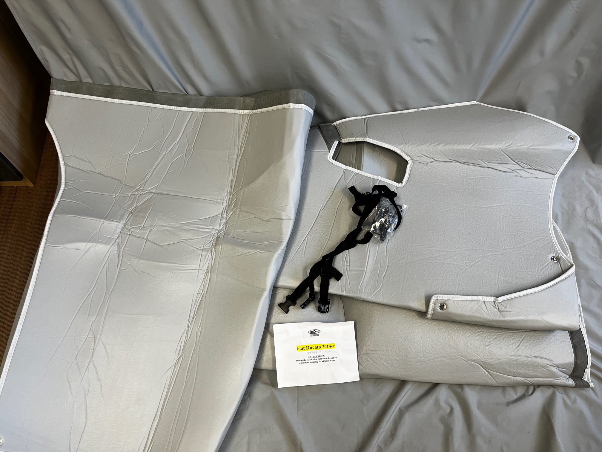 Carbest Frontabdeckung Thermomatte außen Fiat Ducato ab Bj. 2014