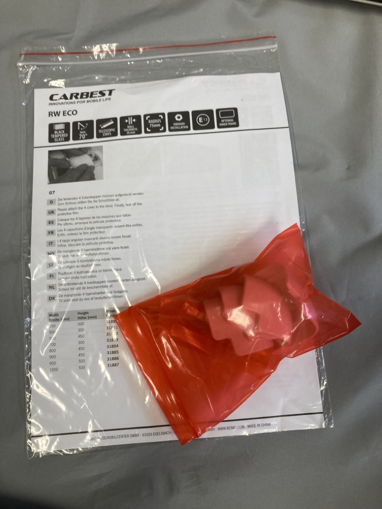 Carbest Innenrahmen für RW Eco mit Verdunklungssystem & Insektenschutz 900x500mm – Bild 4