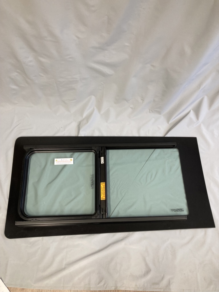 Ship-Car Ausstellfenster 110x57cm Art.-Nr.: 27150-47/19