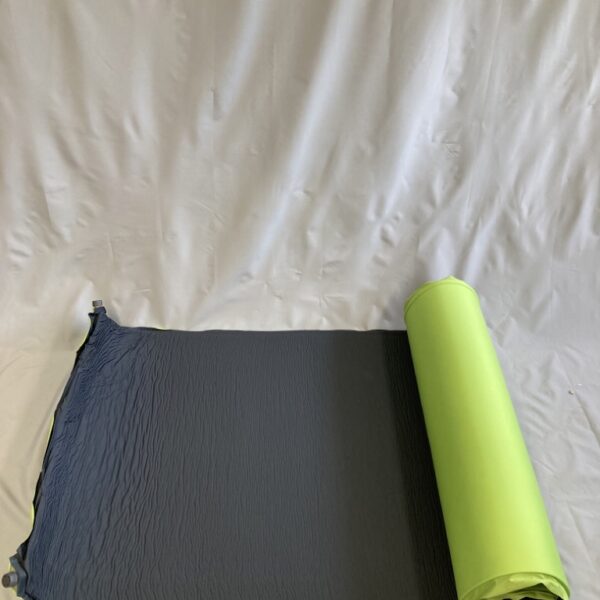 Camp4 Isomatte M12 New Comfort 198x76x12cm Art.-Nr.:930554 schwarz/lime