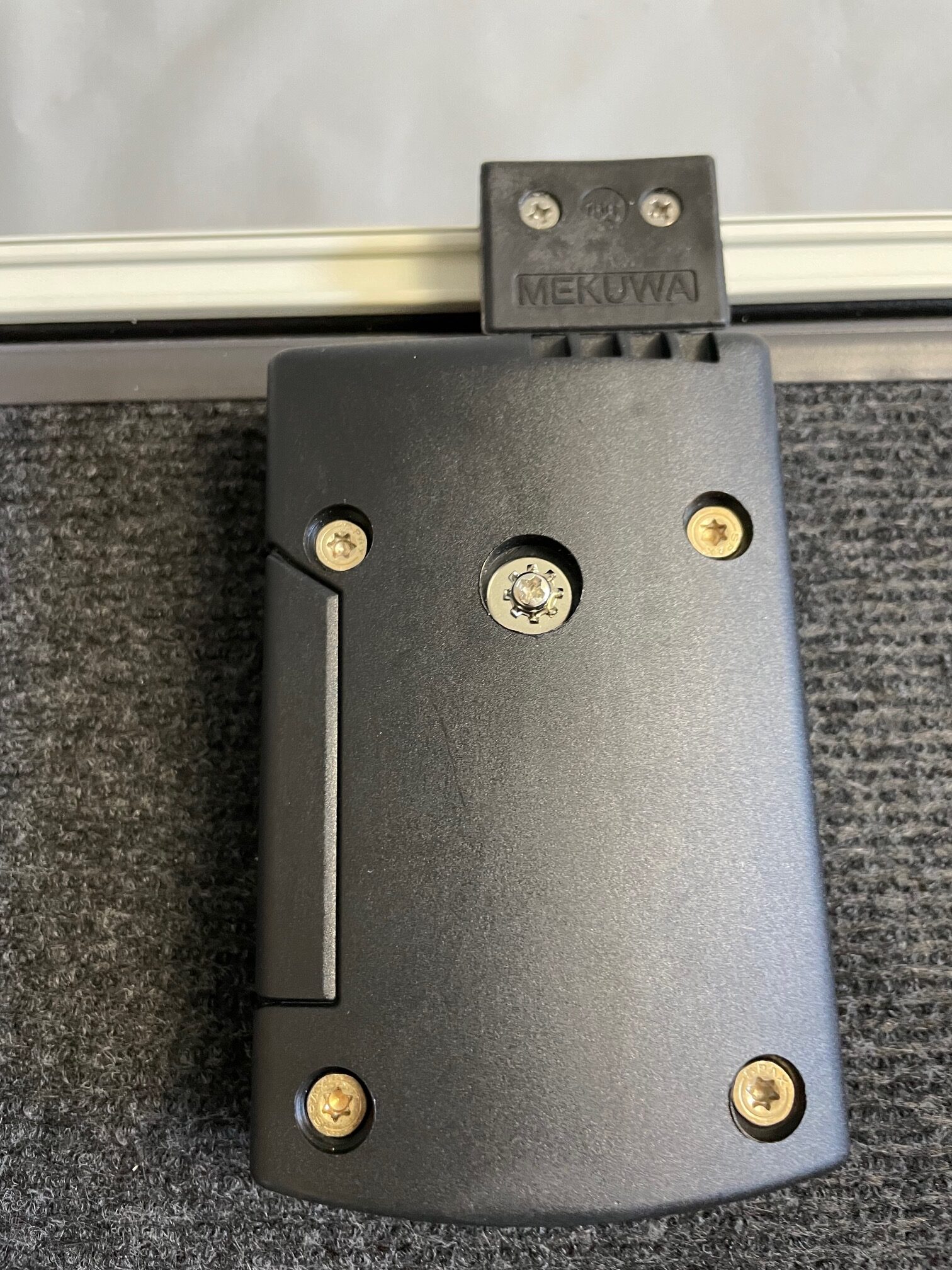 Serviceklappe Klappenrahmen, 950 x 370 mm, weiß Alu pulverbeschichtet