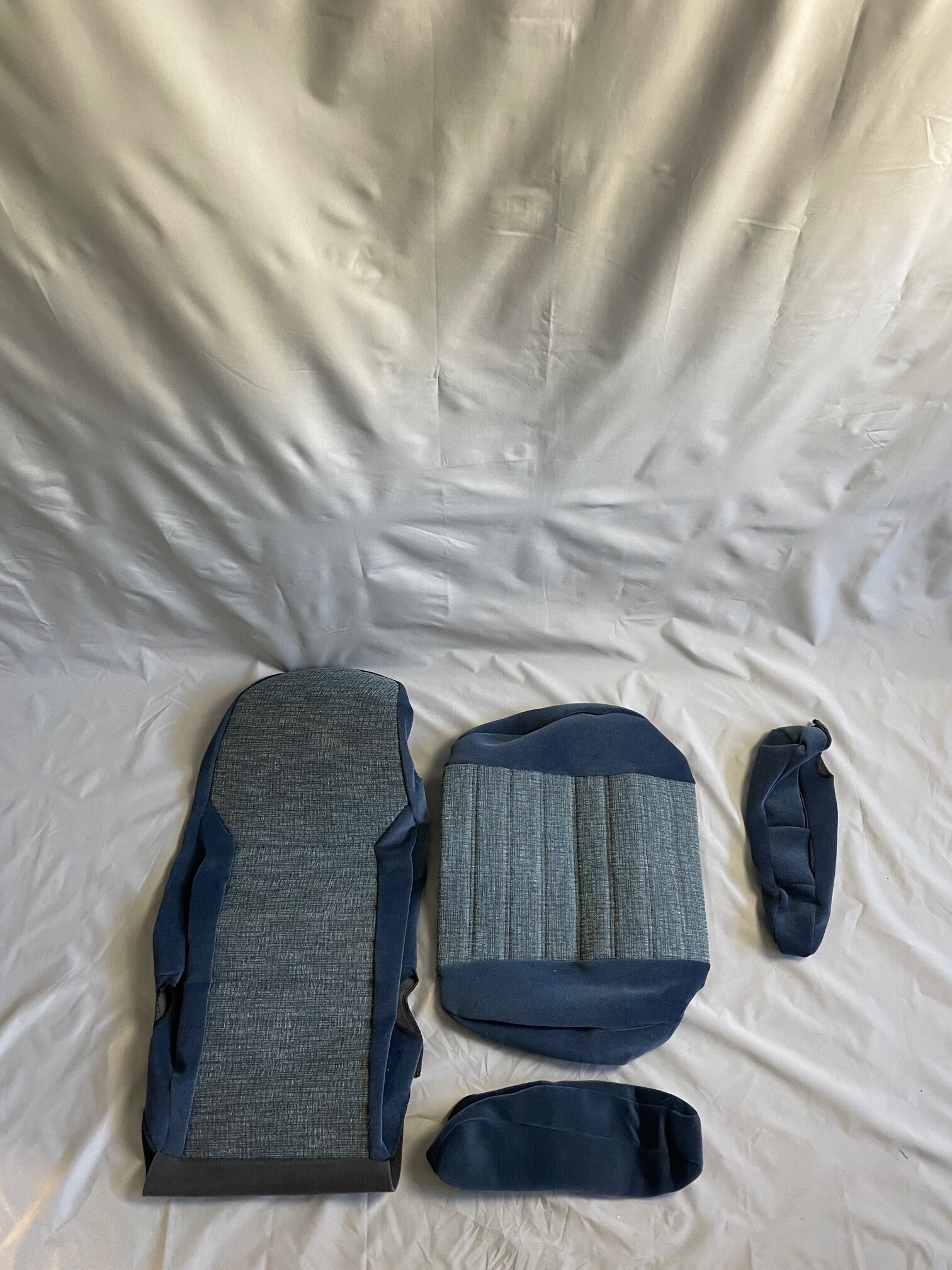 Aguti Sitzüberzug aus Stoff, grau / blau