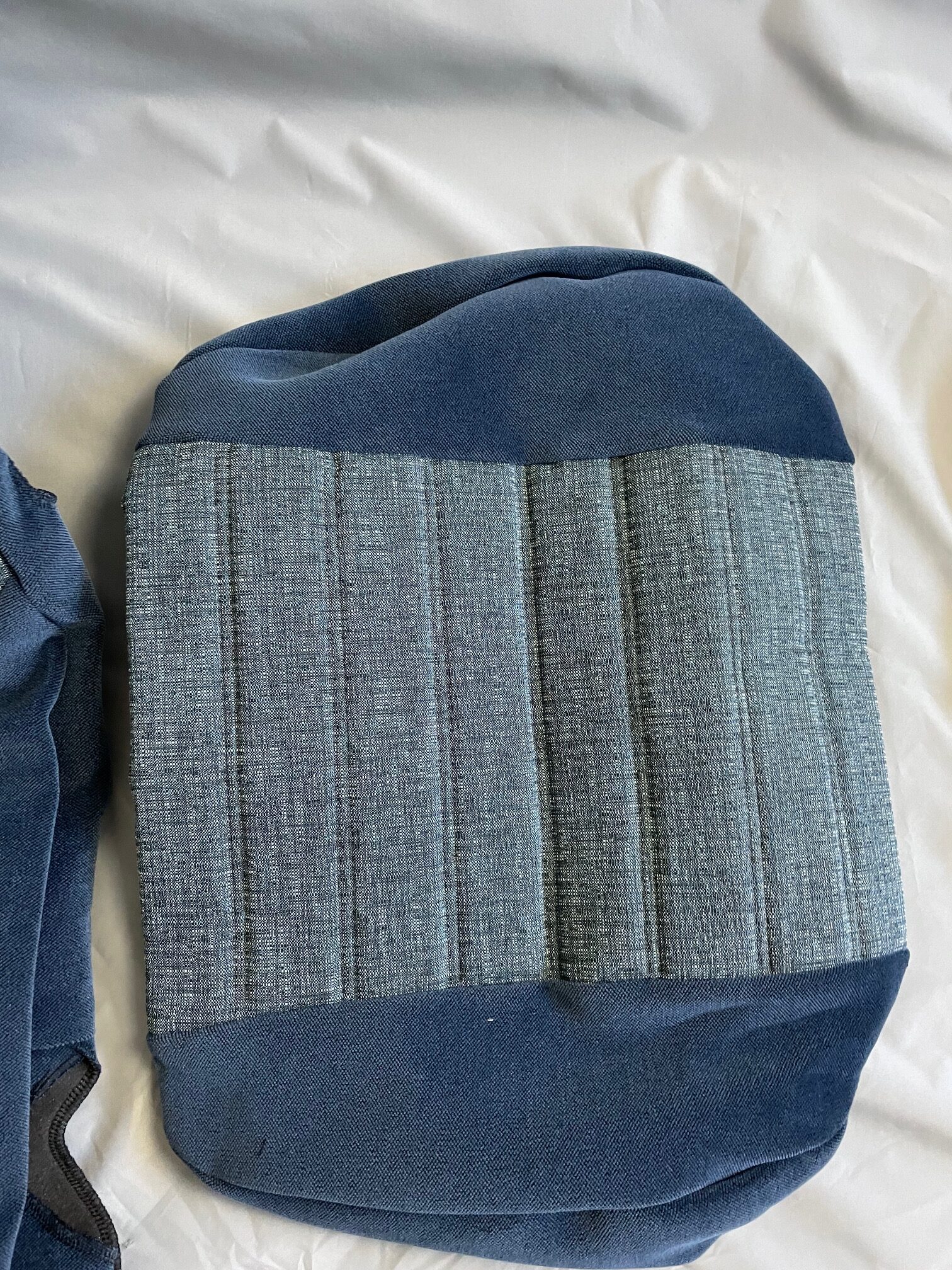 Aguti Sitzüberzug aus Stoff, grau / blau