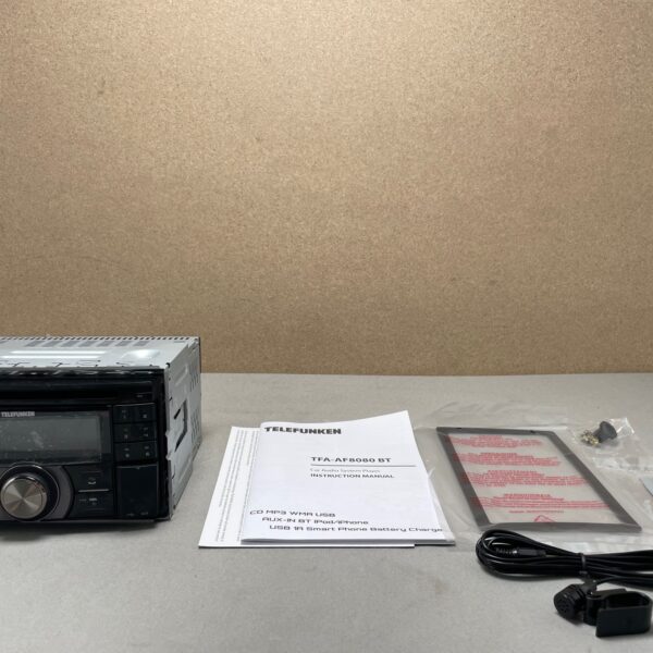 Alternative view of CD Tuner und Freisprecher von Telefunken