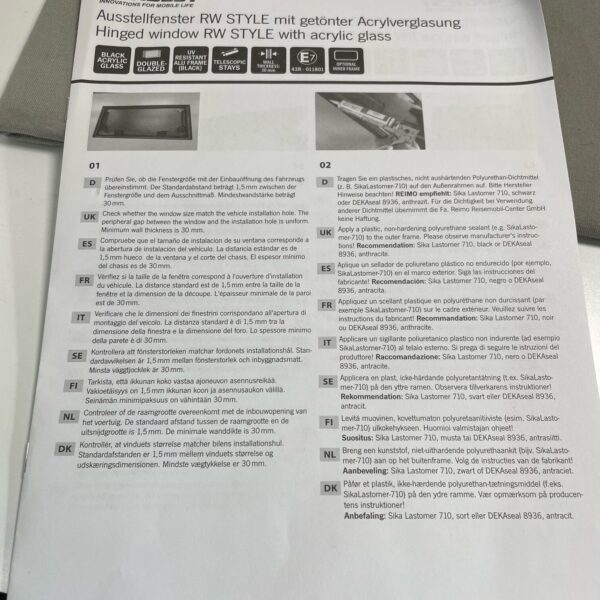 Ausstellfenster RW Style mit getönter Acrylverglasung, Carbest, 700 x 300 cm