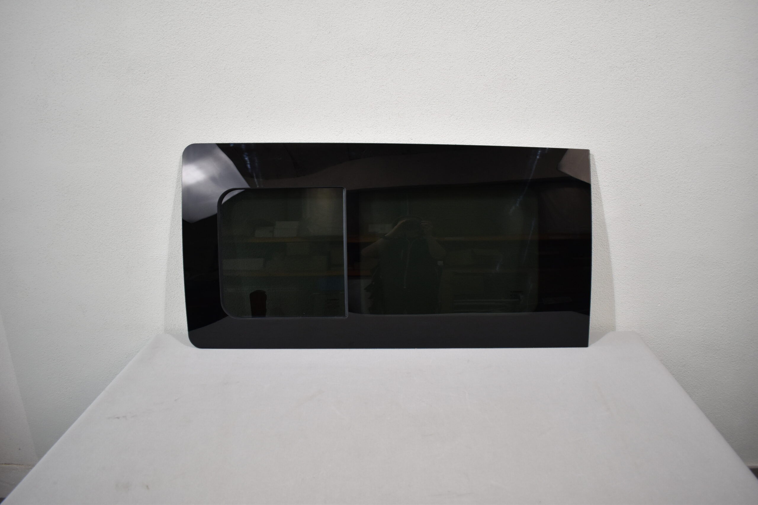 Carbest Getöntes Glasfenster Mercedes Benz Vito 1100x570mm Art.-Nr.: 31596