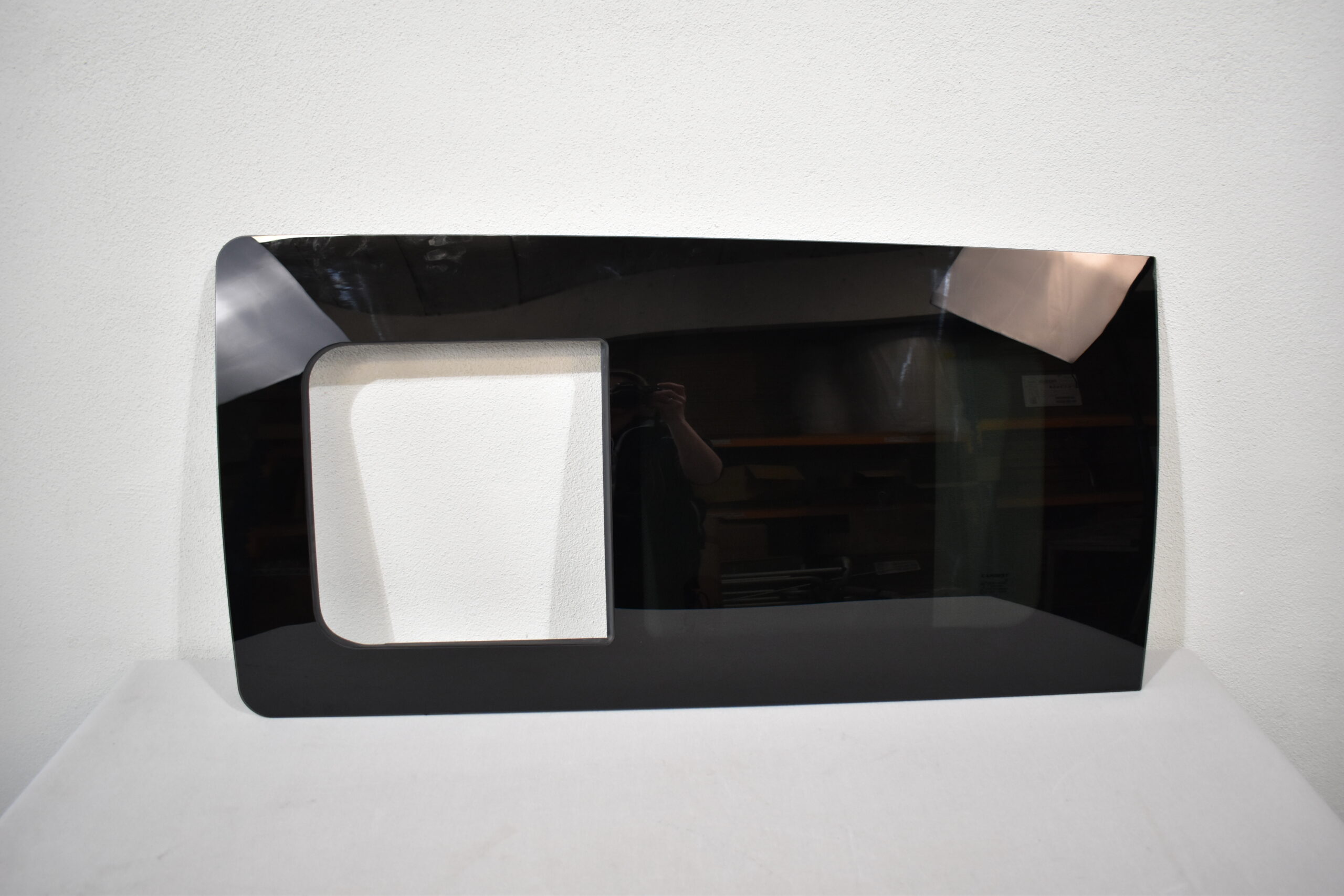 Carbest Getöntes Glasfenster Mercedes Benz Vito 1100x570mm Art.-Nr.: 31596