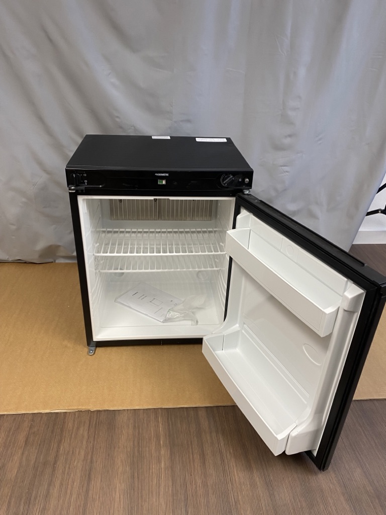Dometic A30-100C Modell: RF60KF Absorber Kühlschrank – Bild 2