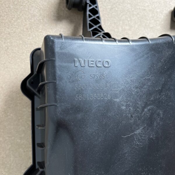Iveco Daily Luftfiltergehäuse mit Luftfilter