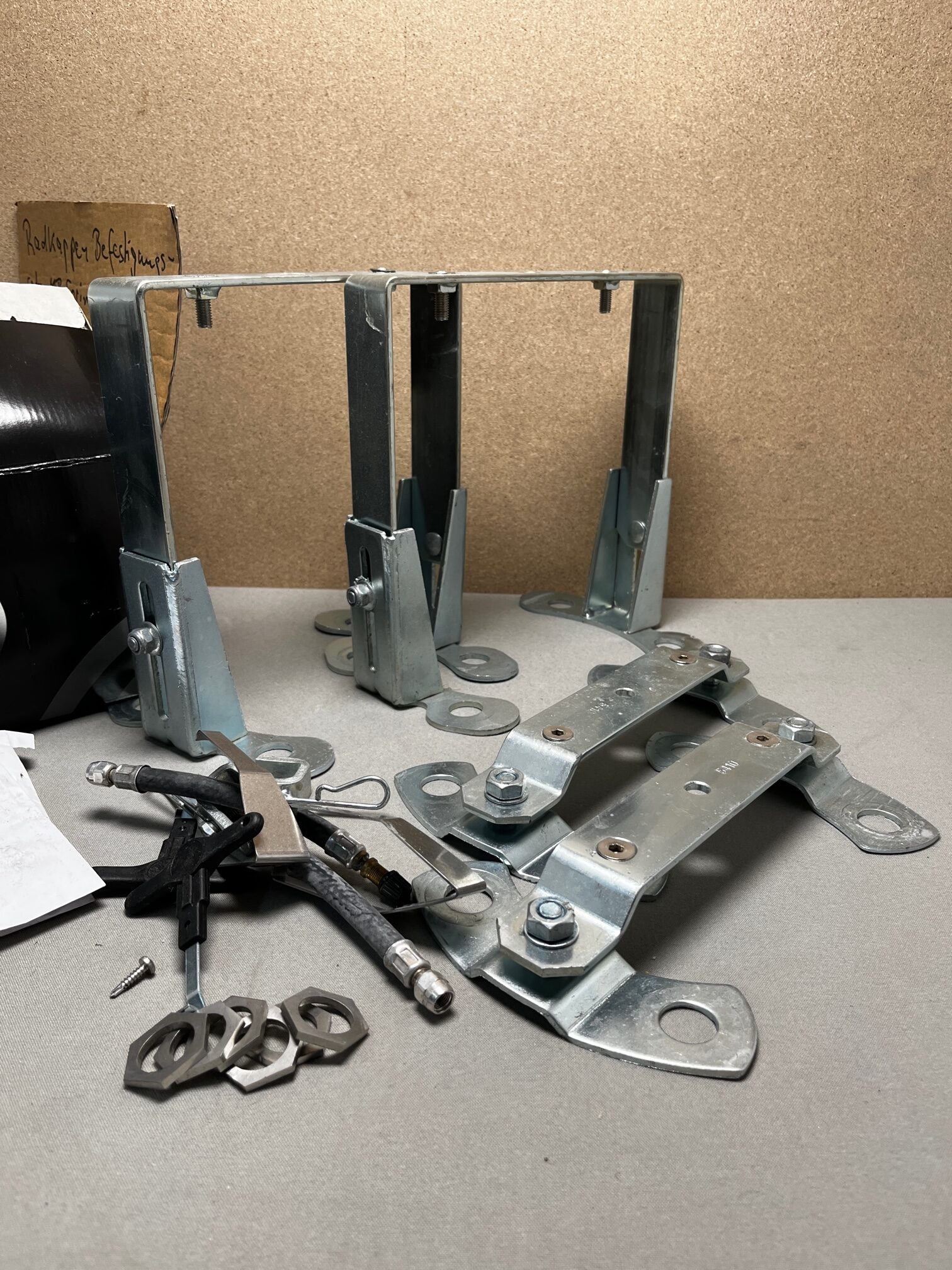 Goldschmitt Radkappen Befestigungssatz MB Sprinter