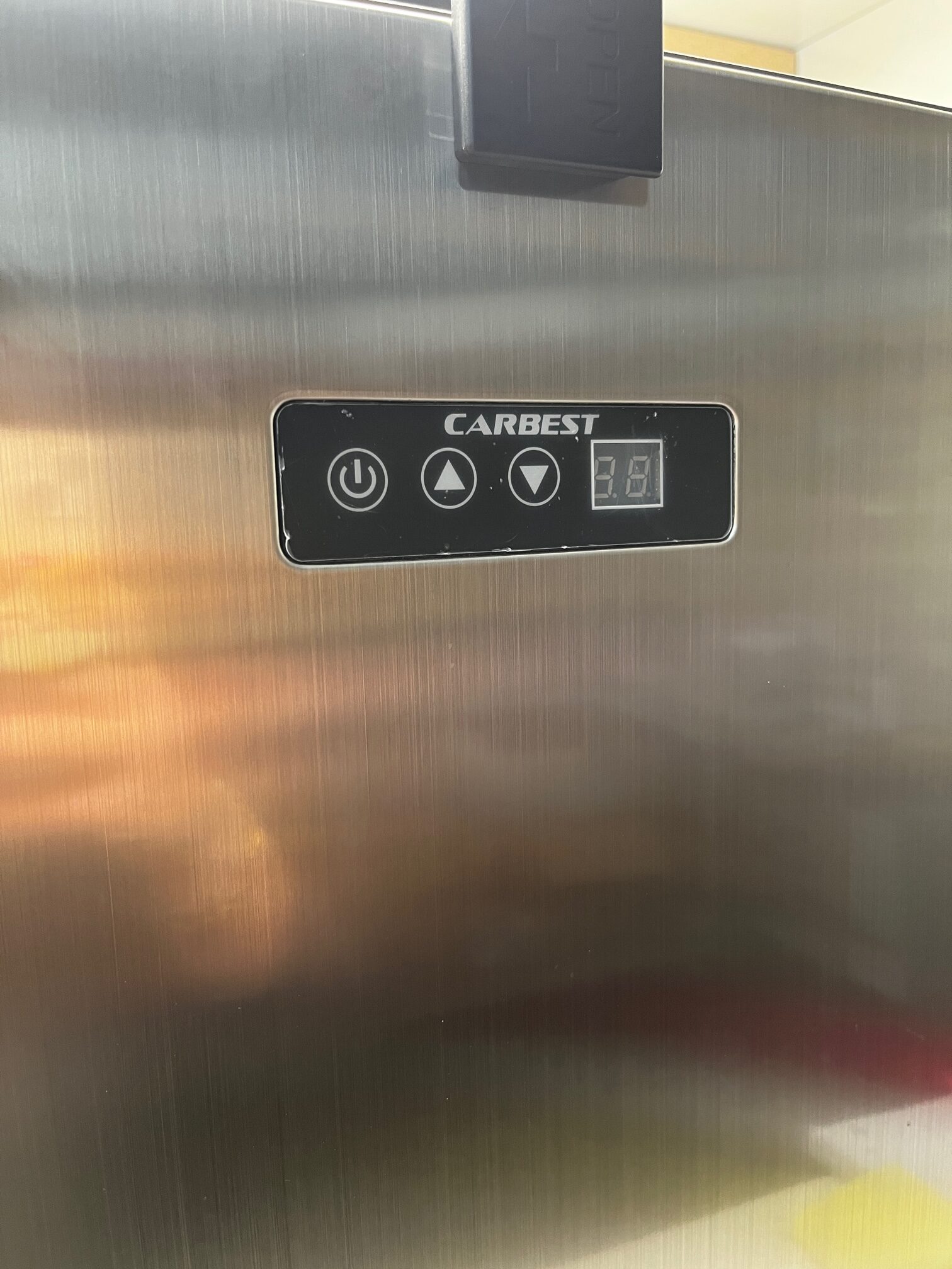 Carbest Kompressor Einbaukühlschrank 40L 71357