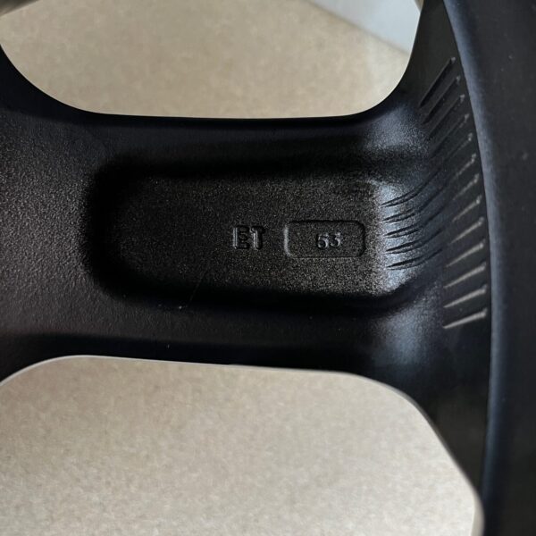 Alufelge 18`` Niesmann & Bischoff Emblem Ice Black 7,5Jx18H2