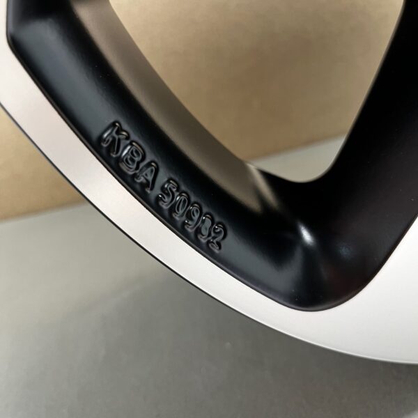 Alufelge 18`` Niesmann & Bischoff Emblem Ice Black 7,5Jx18H2 NEU