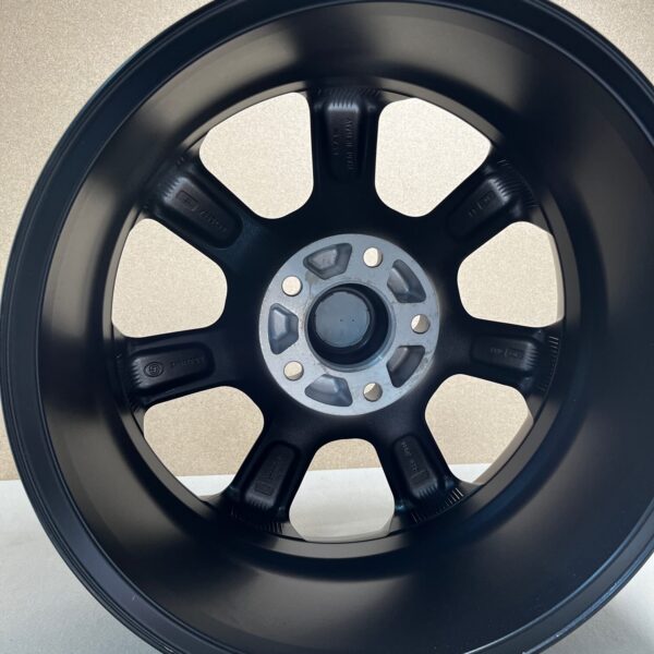 Alufelge 18`` Niesmann & Bischoff Emblem Ice Black 7,5Jx18H2 NEU