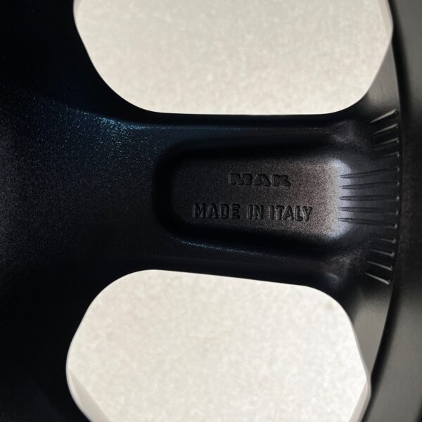 Alufelge 18`` Niesmann & Bischoff Emblem Ice Black 7,5Jx18H2 NEU