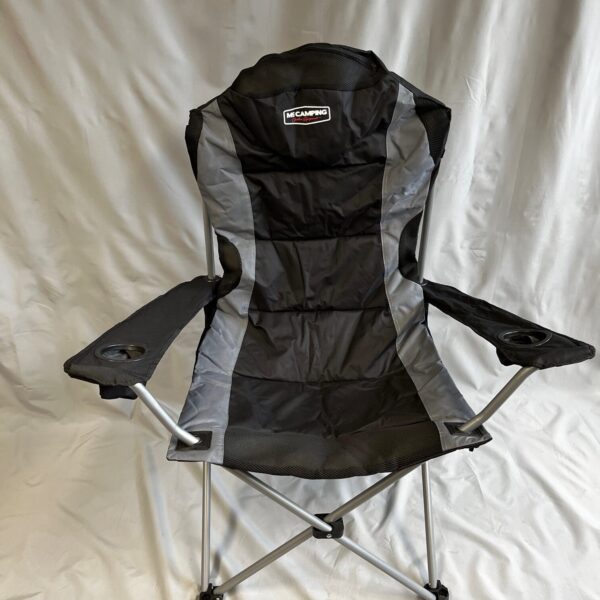 McCamping Campingstuhl schwarz grau mit Getränkehalter