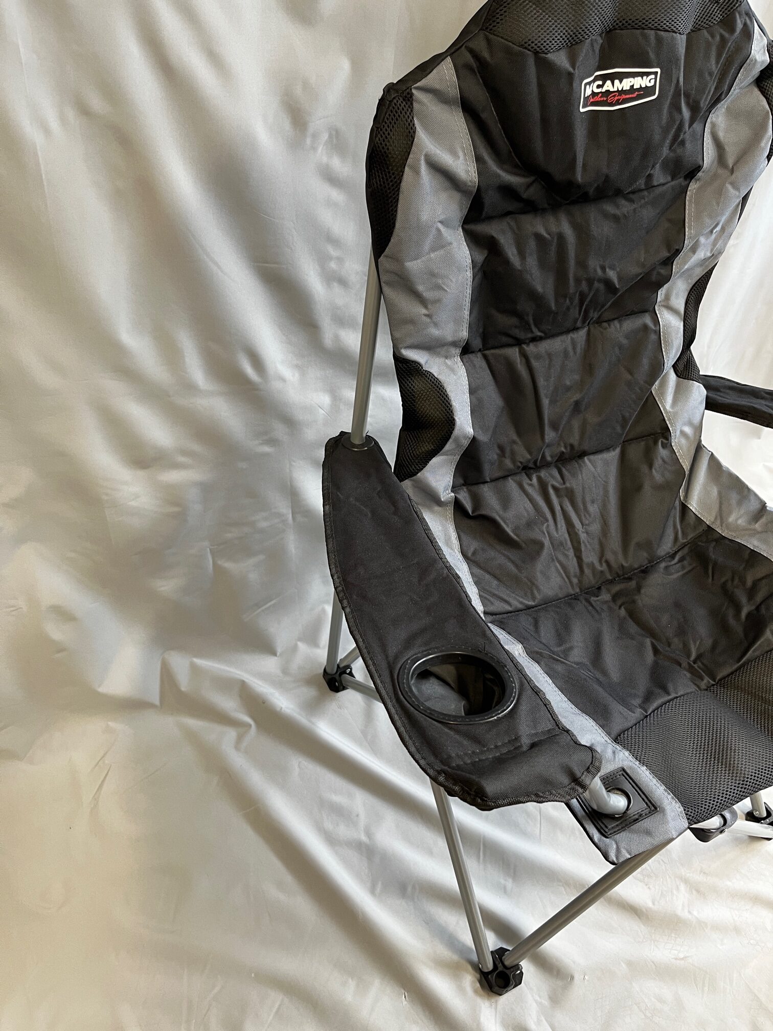 McCamping Campingstuhl schwarz grau mit Getränkehalter