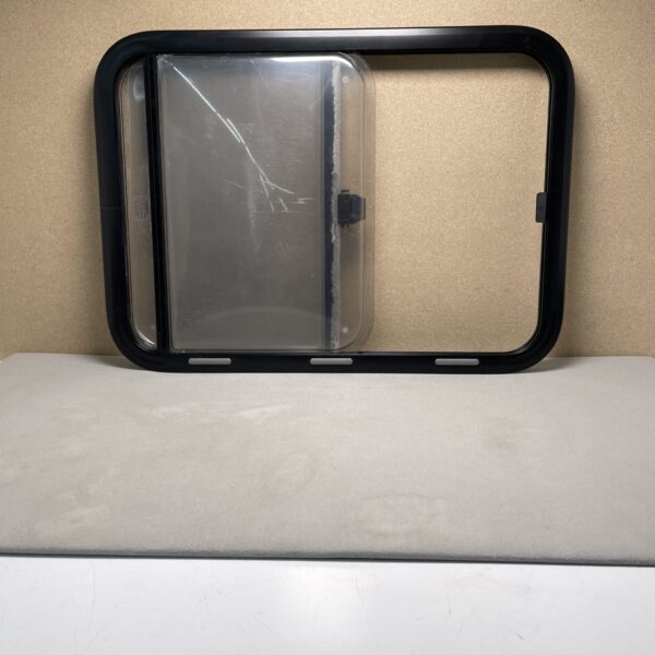 Dometic Schiebefenster 700x500mm schwarz