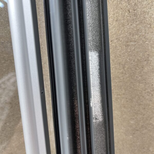 Dometic Ausstellfenster 1000x600 mm Anthrazit mit Zentralverriegelung