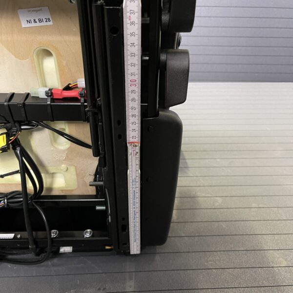 Aguti Automotiv GIS Lounge, Beifahrersitz GS 290 ECE