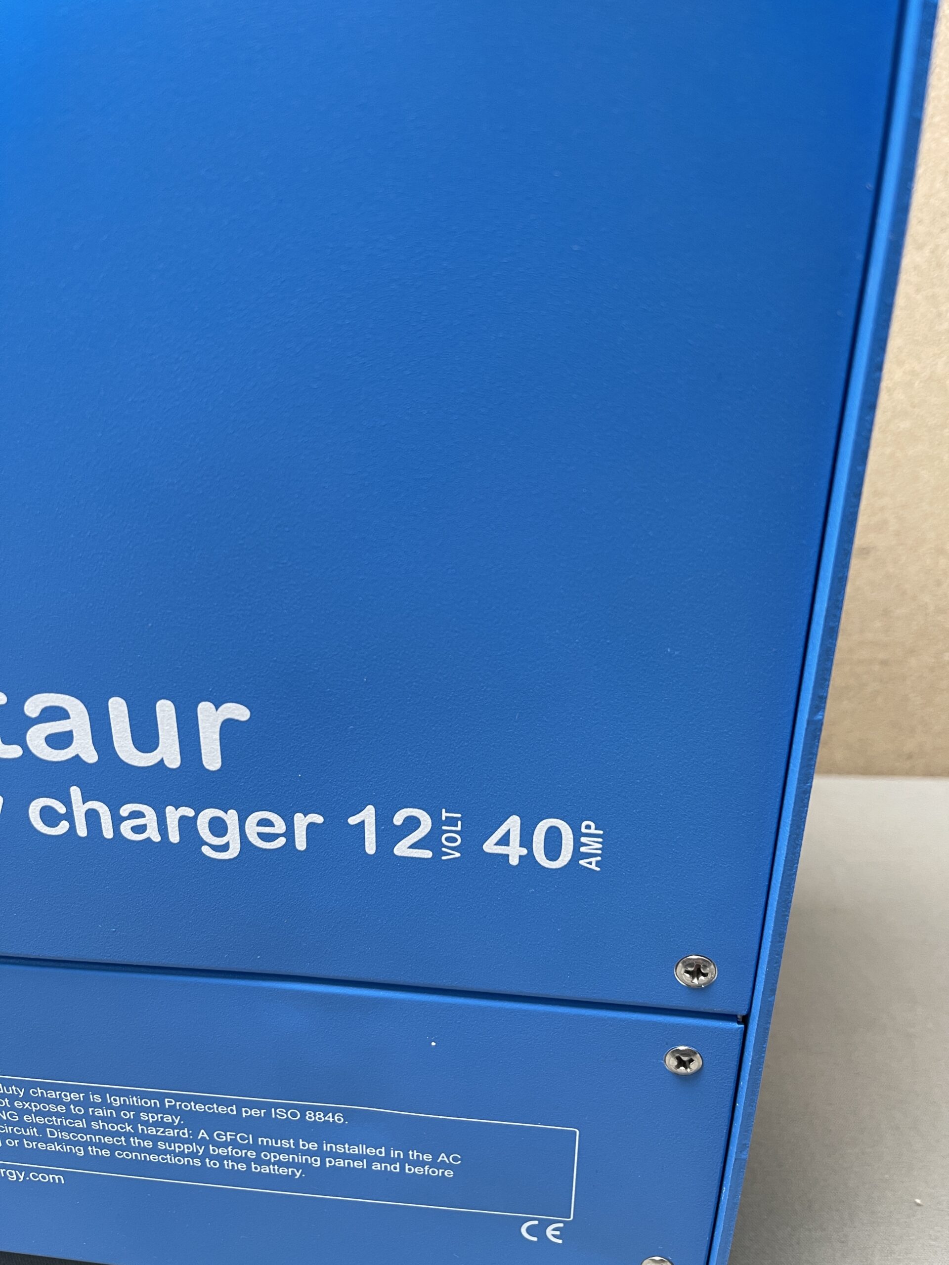 Victron energy Center Charger 1240 Ladegerät