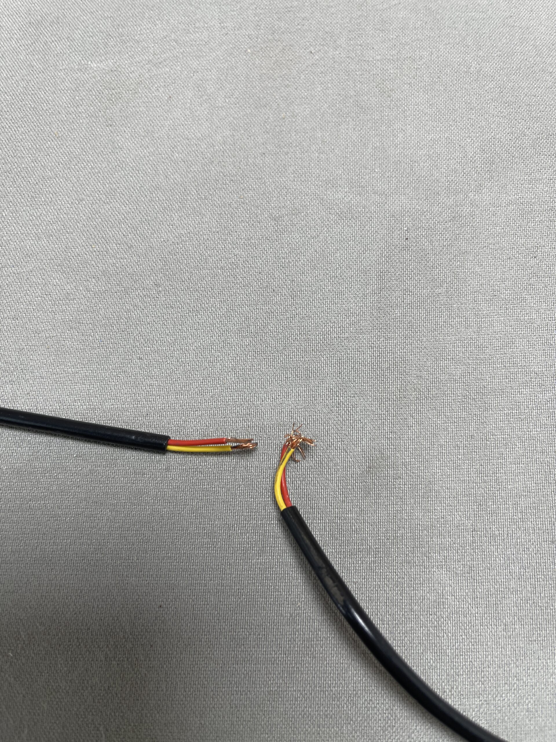 HELLA Seitenmarkierungsleuchte LED 2PS964295-067 2er Set