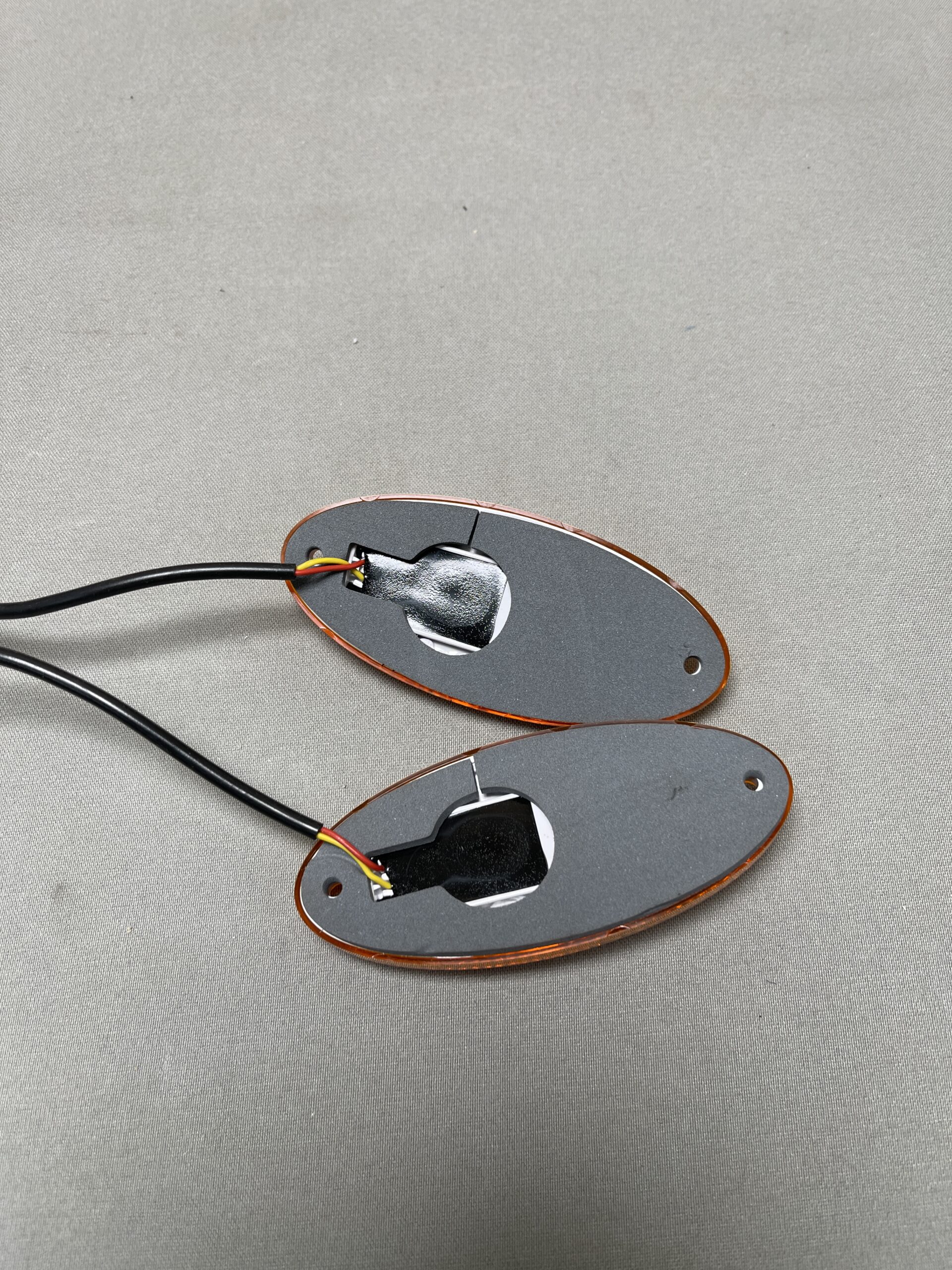 HELLA Seitenmarkierungsleuchte LED 2PS964295-067 2er Set