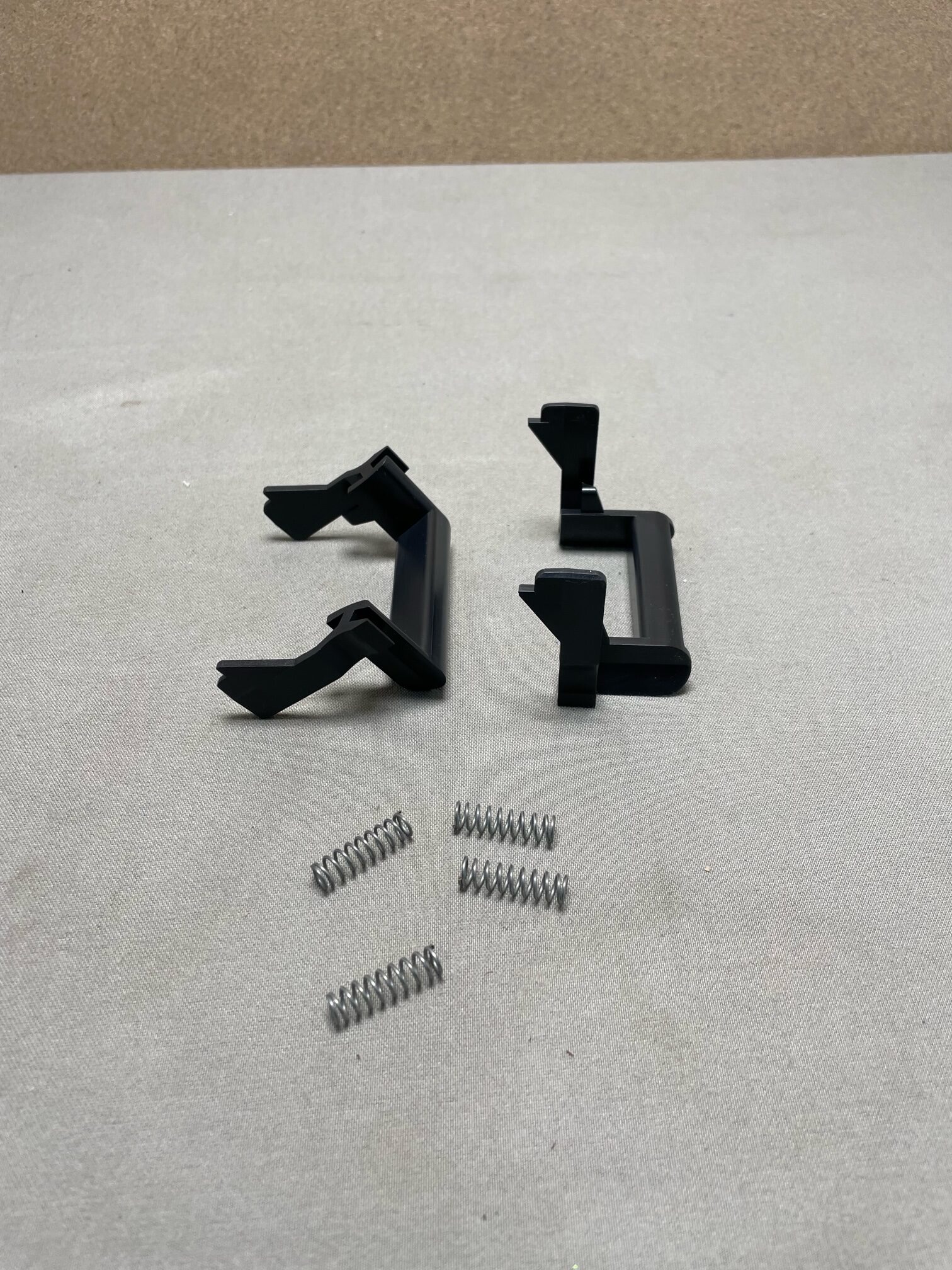 Verriegelungstaste für Dachhaube, Modell 290NW/291NW