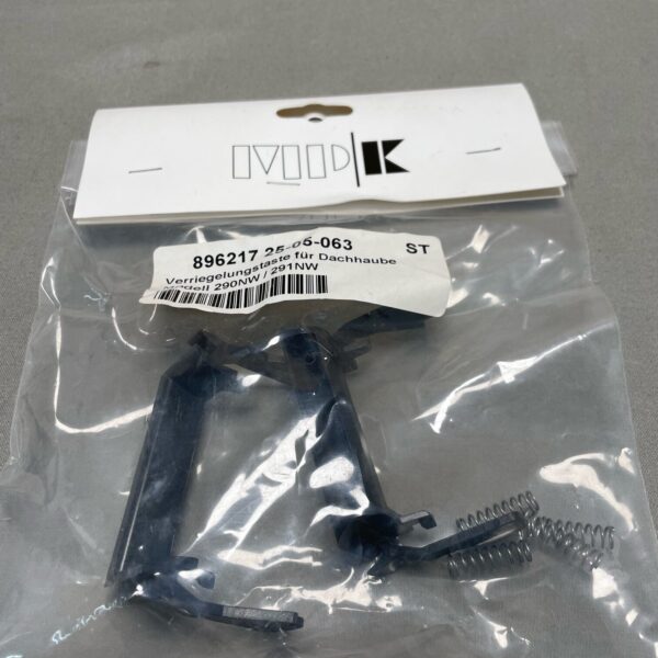 Verriegelungstaste für Dachhaube, Modell 290NW/291NW