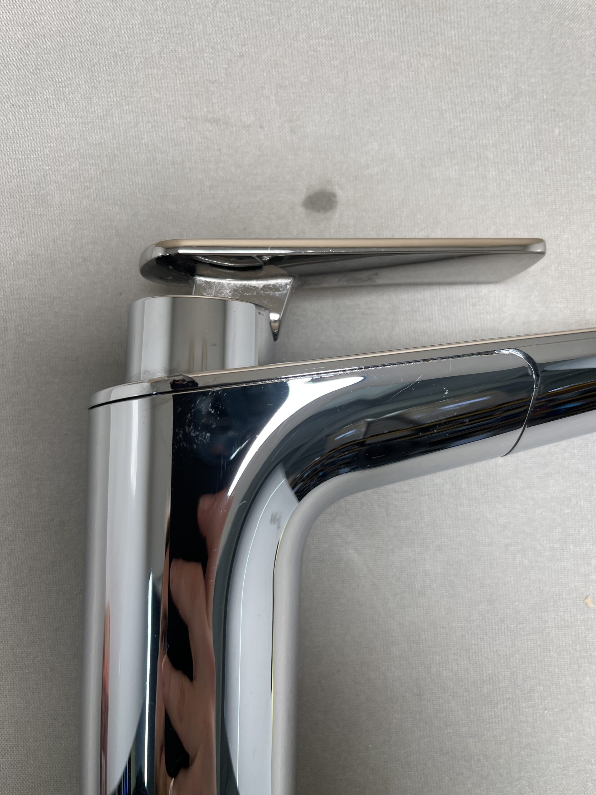 Wasserhahn verchromt mit Anschlussschläuchen, für Wohnmobil