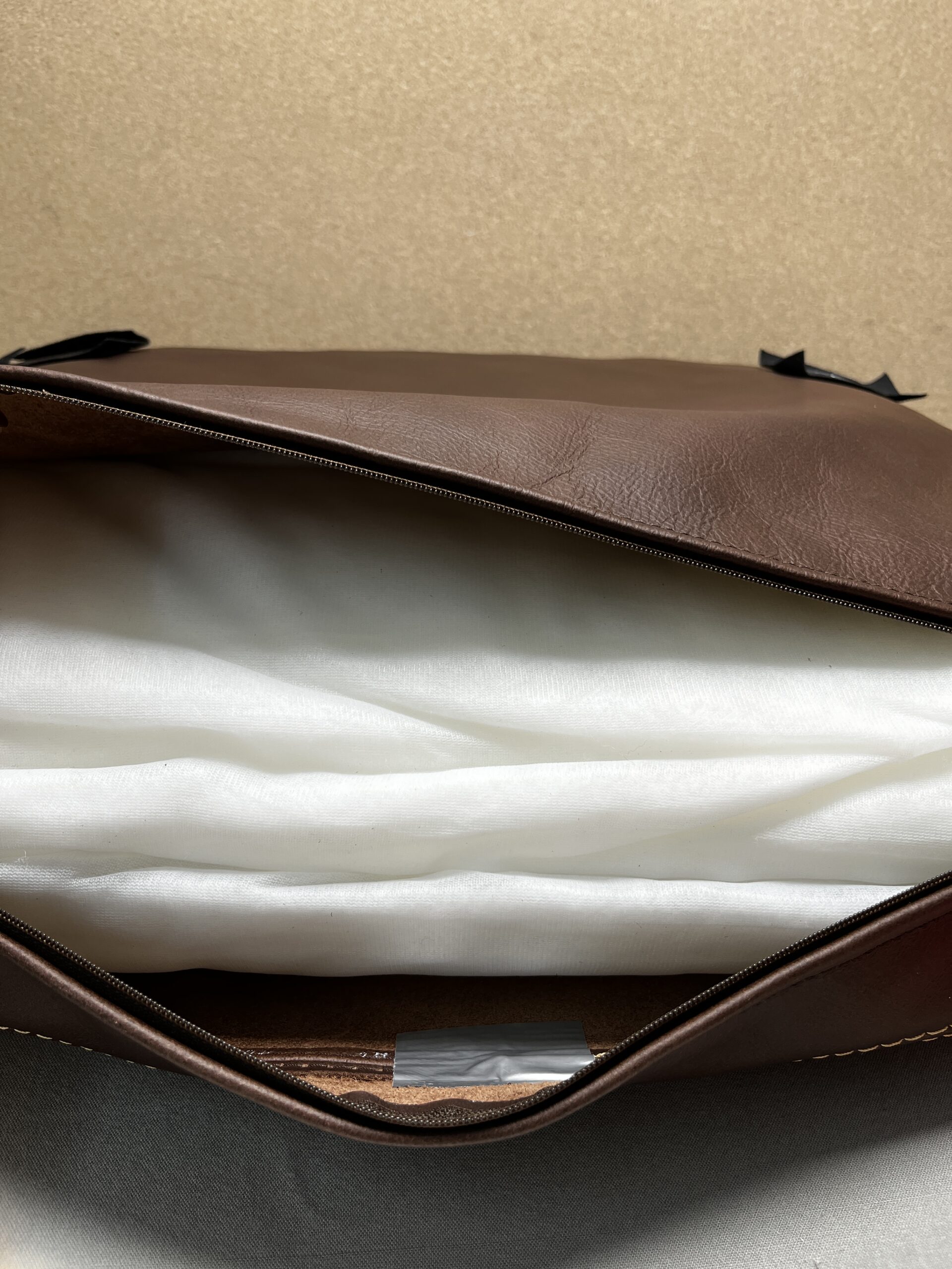 Niesmann & Bischoff Echtlederkissen mit Klett braun 60x48cm