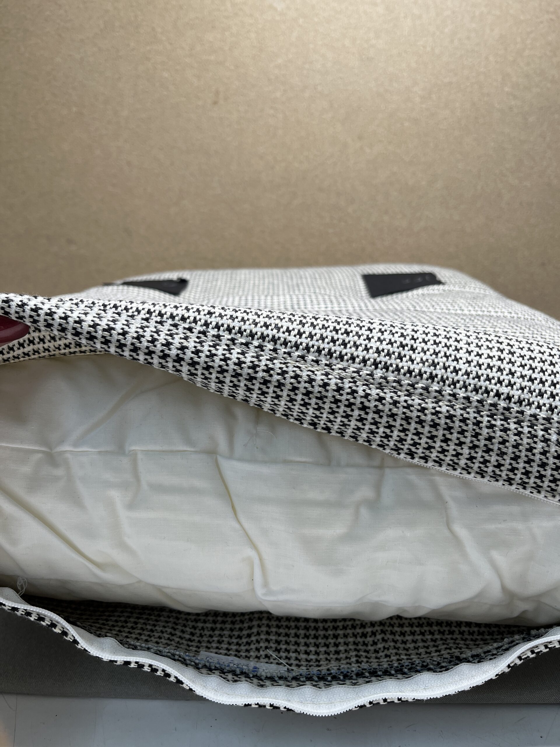 Niesmann & Bischoff Kissen schwarz weiß Strukturstoff 48x56cm