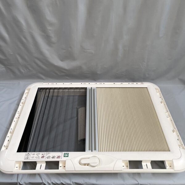 Dometic Heki 3 Innenrahmen für Dachhaube inkl. Leisten