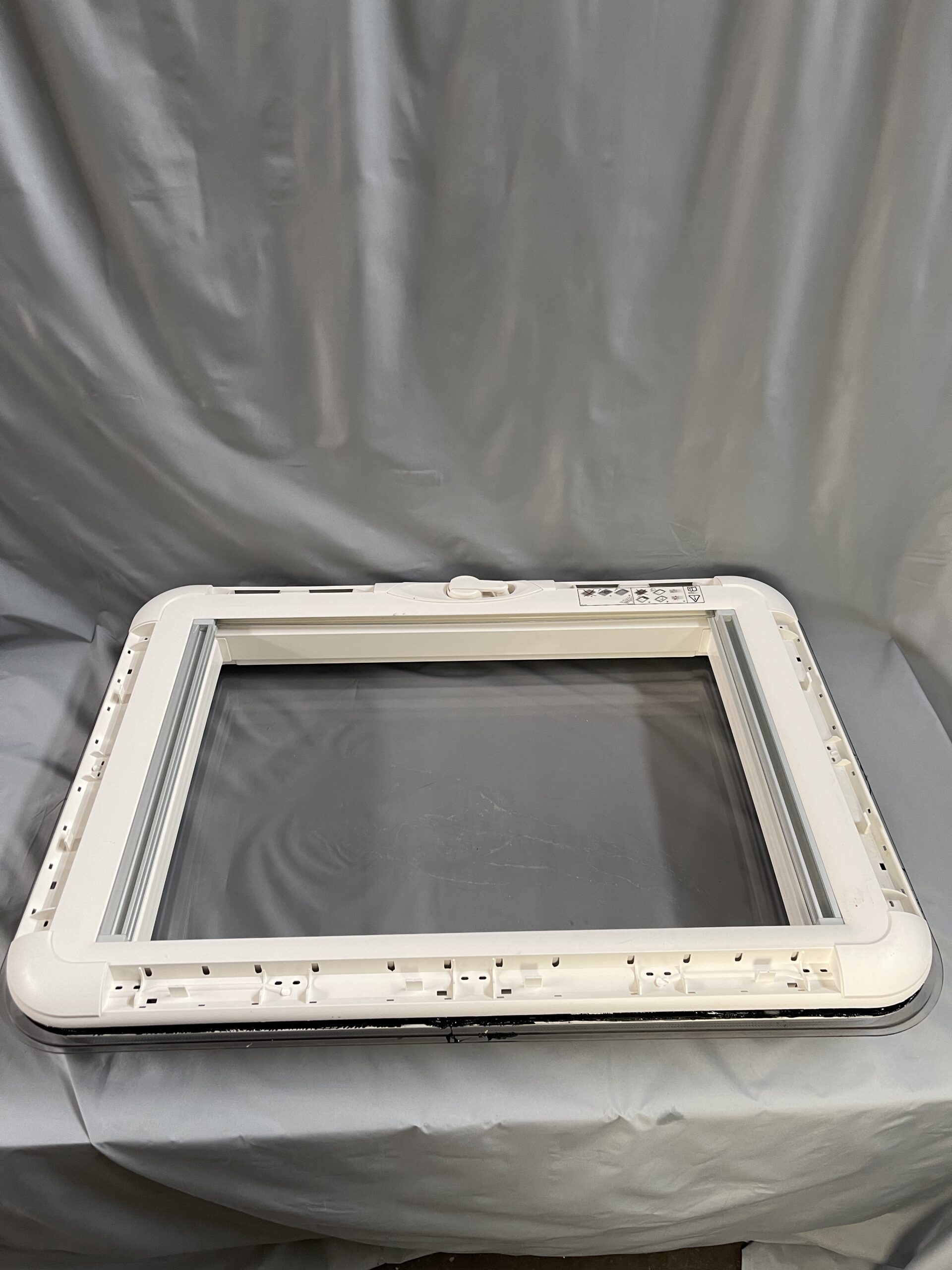 Dometic Heki 3 Dachhaube ohne Befestigungsmaterial