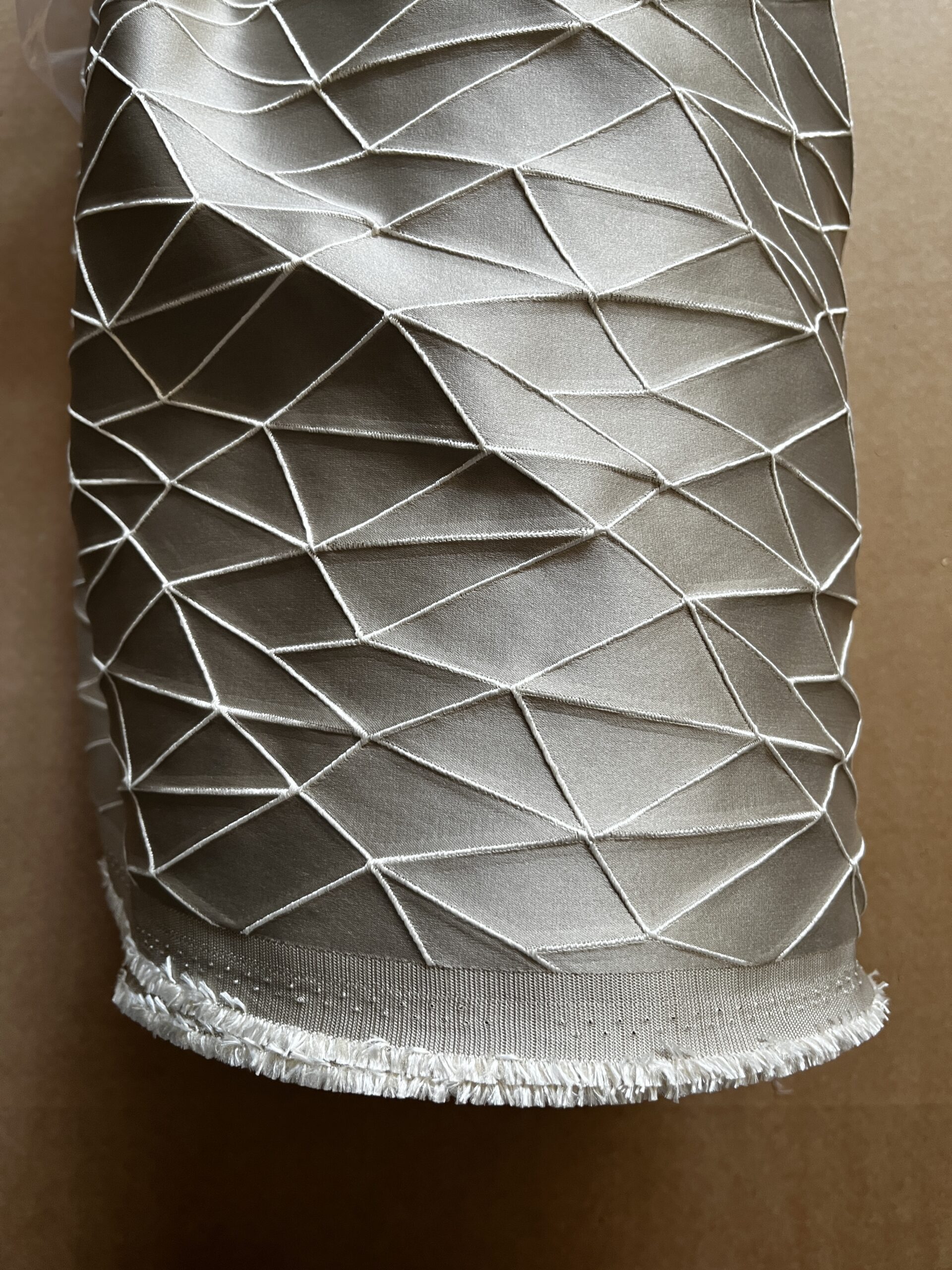 Tecon Meterware Dekostoff Satin dunkles Creme Breite 140cm 10 Meter