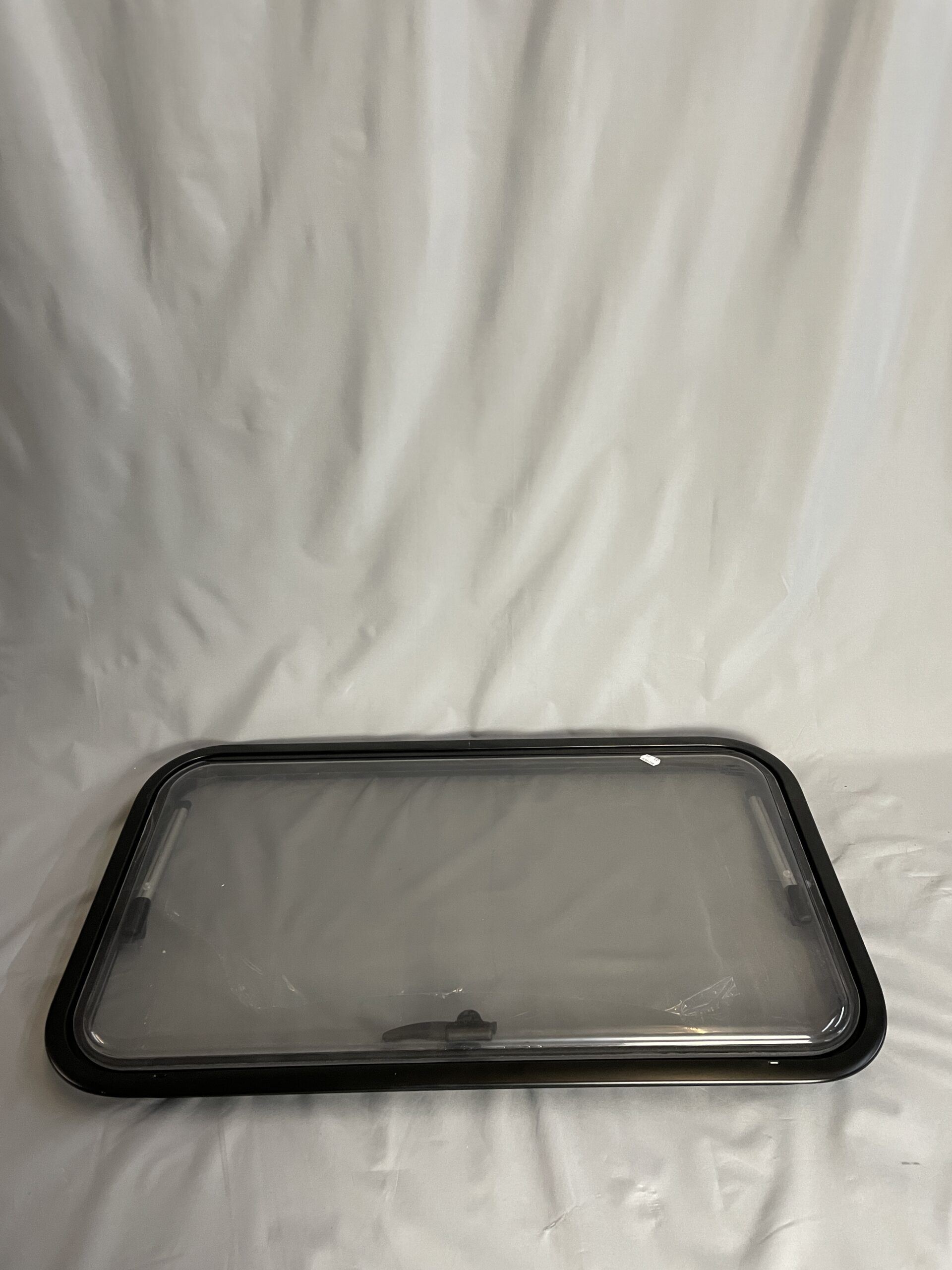 Dometic Ausstellfenster mit Rahmen, 800 x 450 mm, schwarz