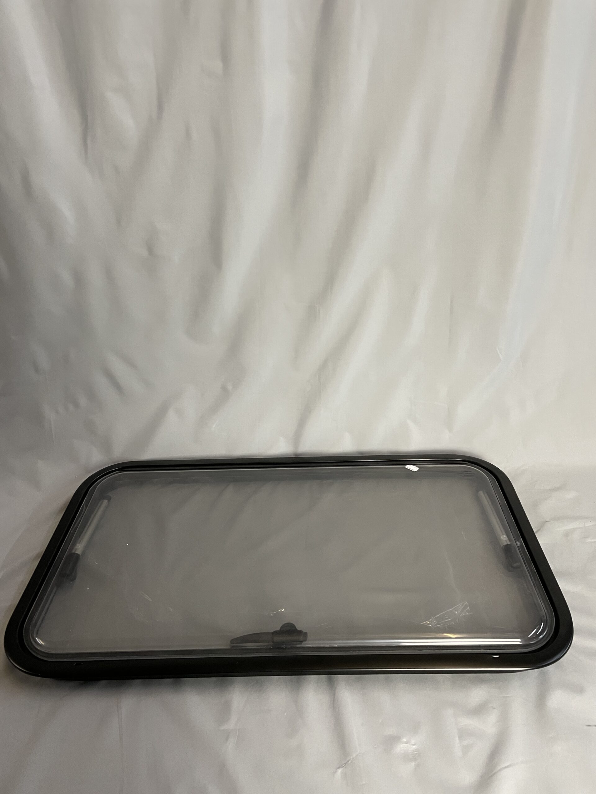 Dometic Ausstellfenster mit Rahmen, 800 x 450 mm, schwarz