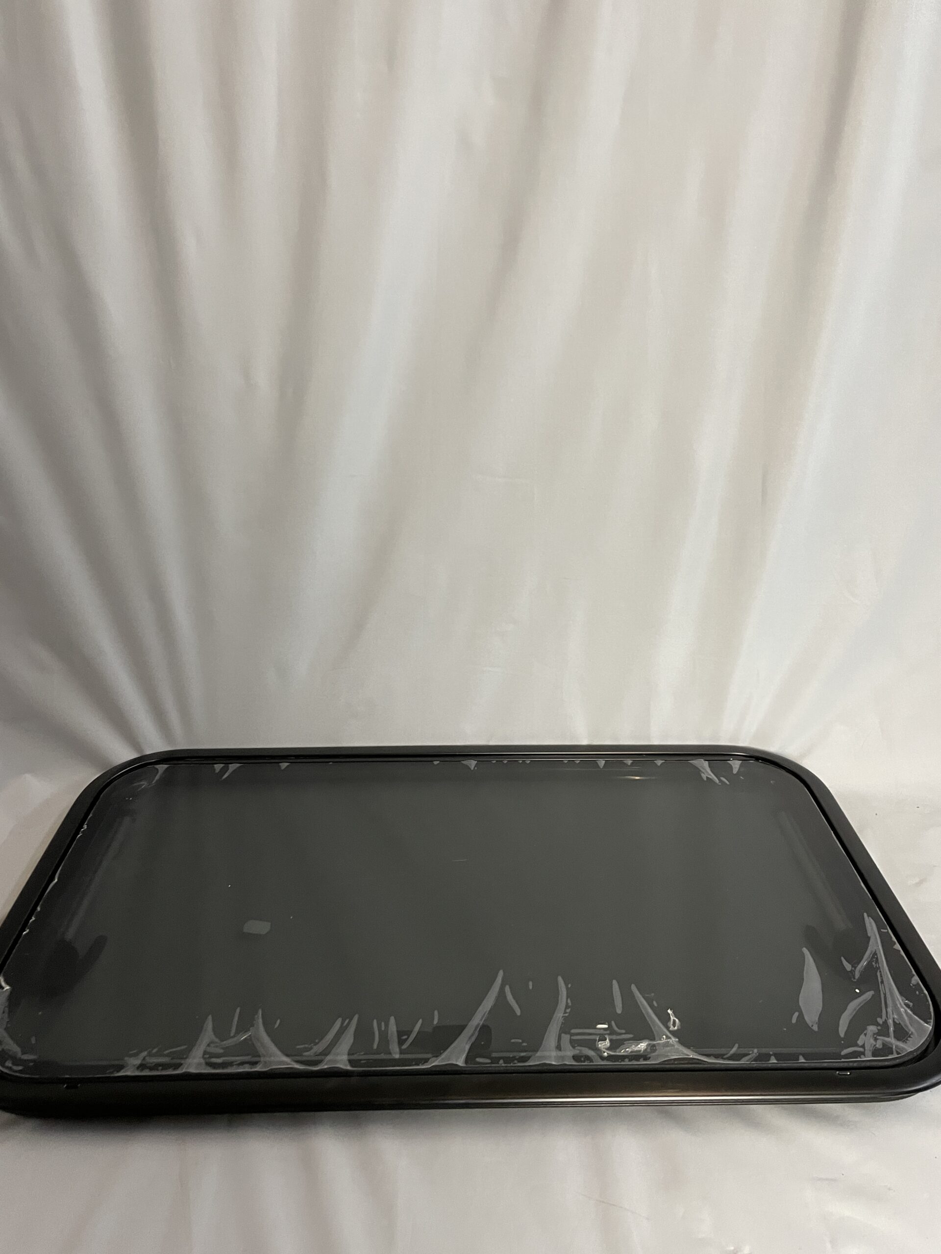 Ausstellfenster mit Rahmen, Dometic, 800 x 450 mm, schwarz getönt