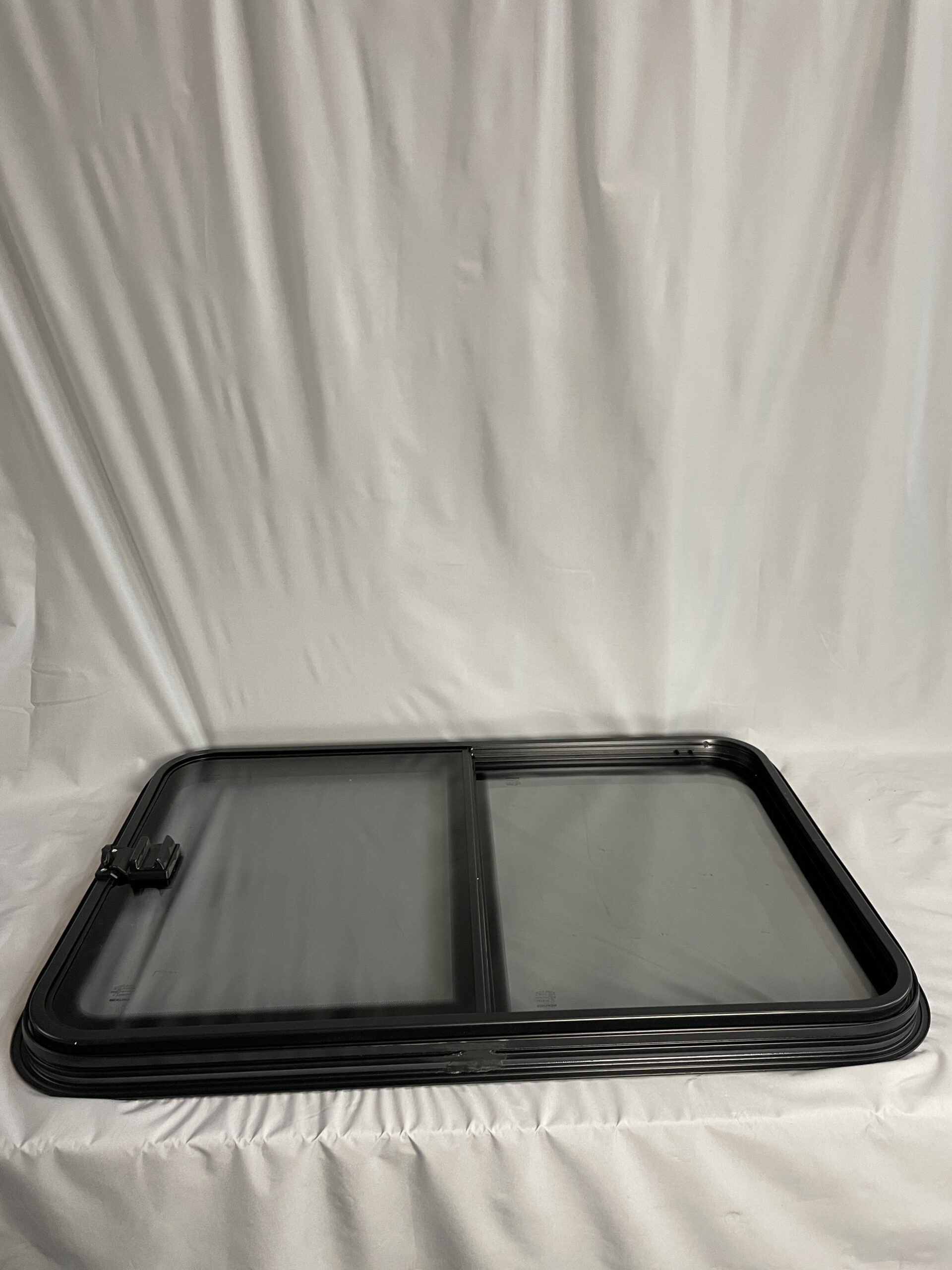 Mekuwa Schiebefenster, Echtglas, 900 x 600 mm