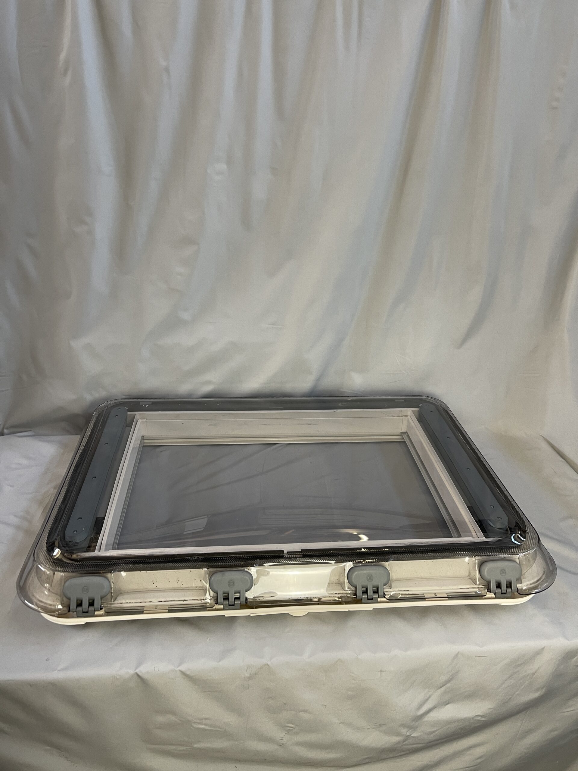 Dometic Heki 3 Dachhaube ohne Befestigungsmaterial