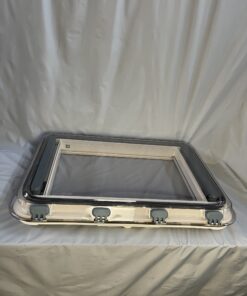 Dometic Heki 3 Dachhaube ohne Befestigungsmaterial
