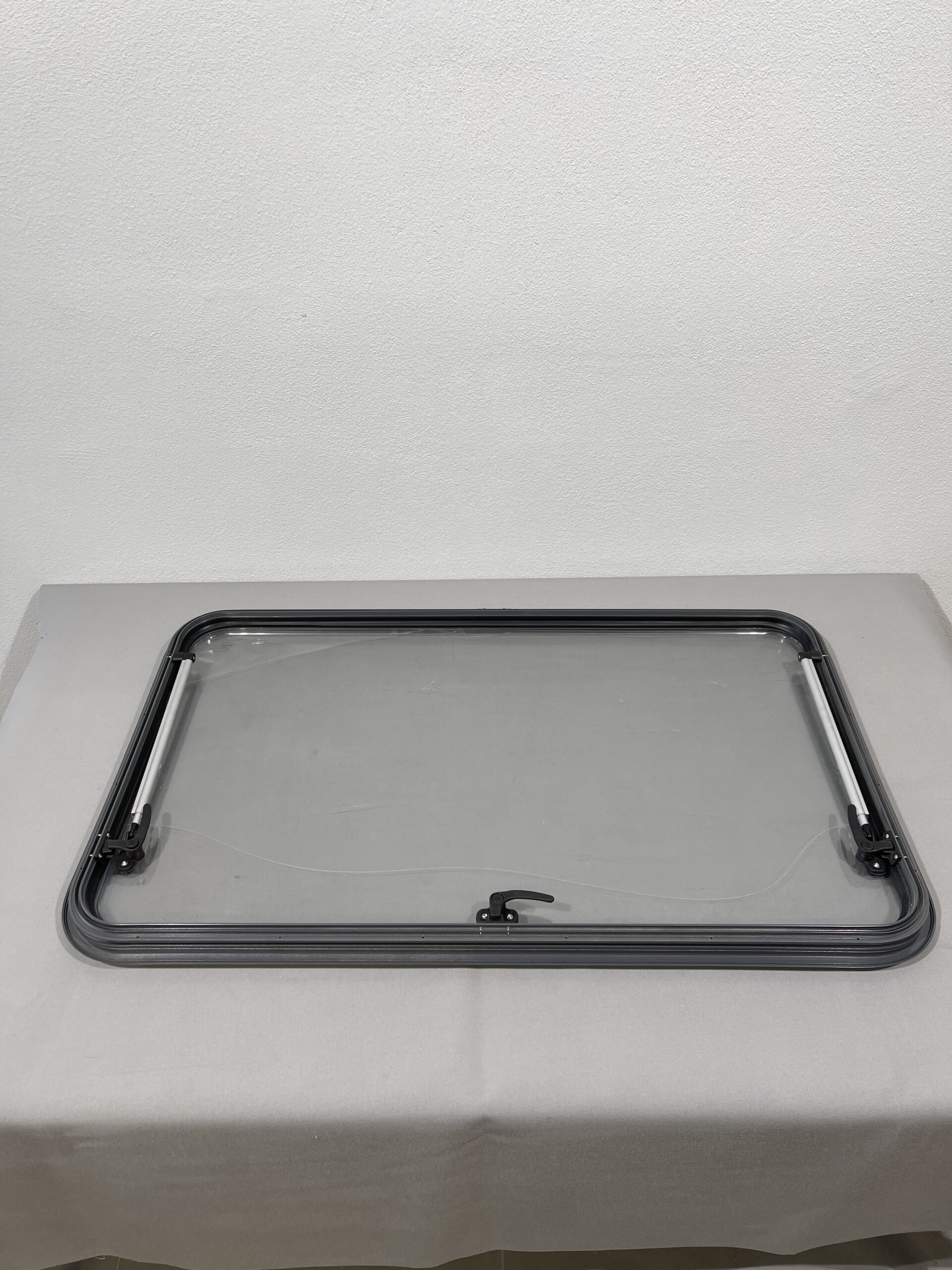 Dometic Ausstellfenster 1000x600mm grau