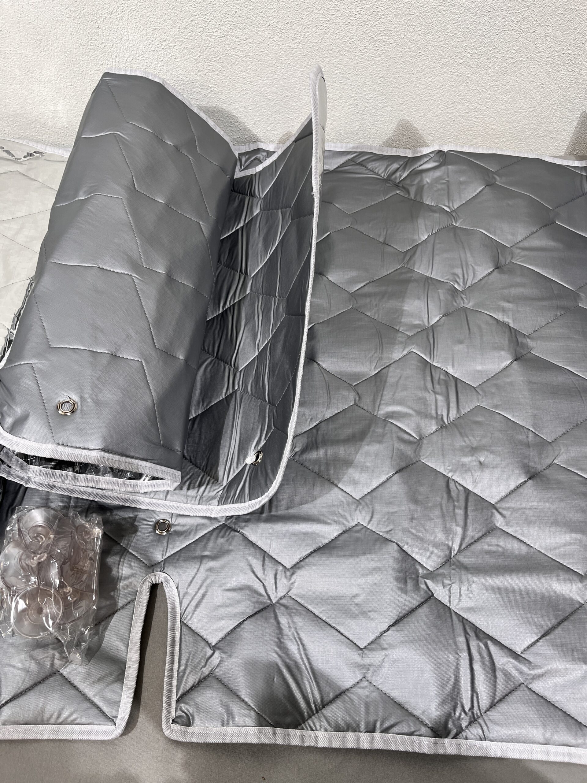 Carbest Vanster Thermomatte 3 tlg. VW T5 > 2003 mit Saugnäpfen